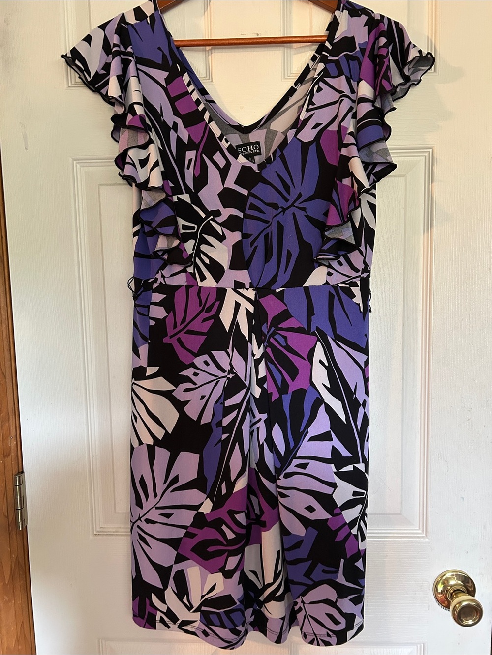 Soho Purple & Black Tropical Leaf V-Neck Ruffle Sleeve Dress